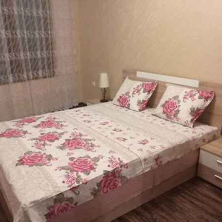 Sunshine Apartment Поморие Экстерьер фото