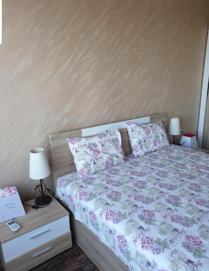 Sunshine Apartment Поморие Экстерьер фото